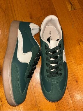 TOP Moda Forest Green Sneakers with White Accent Size 8.5 New